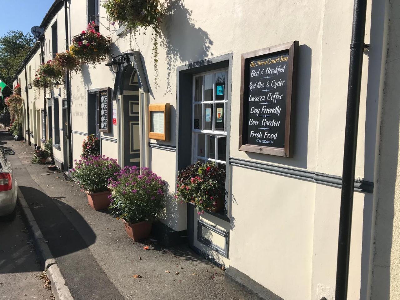 The New Court Inn Usk Exteriér fotografie